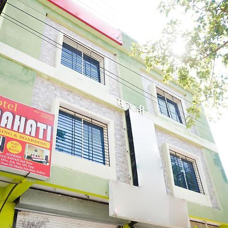 Hotel Mahati Indore Exteriör bild